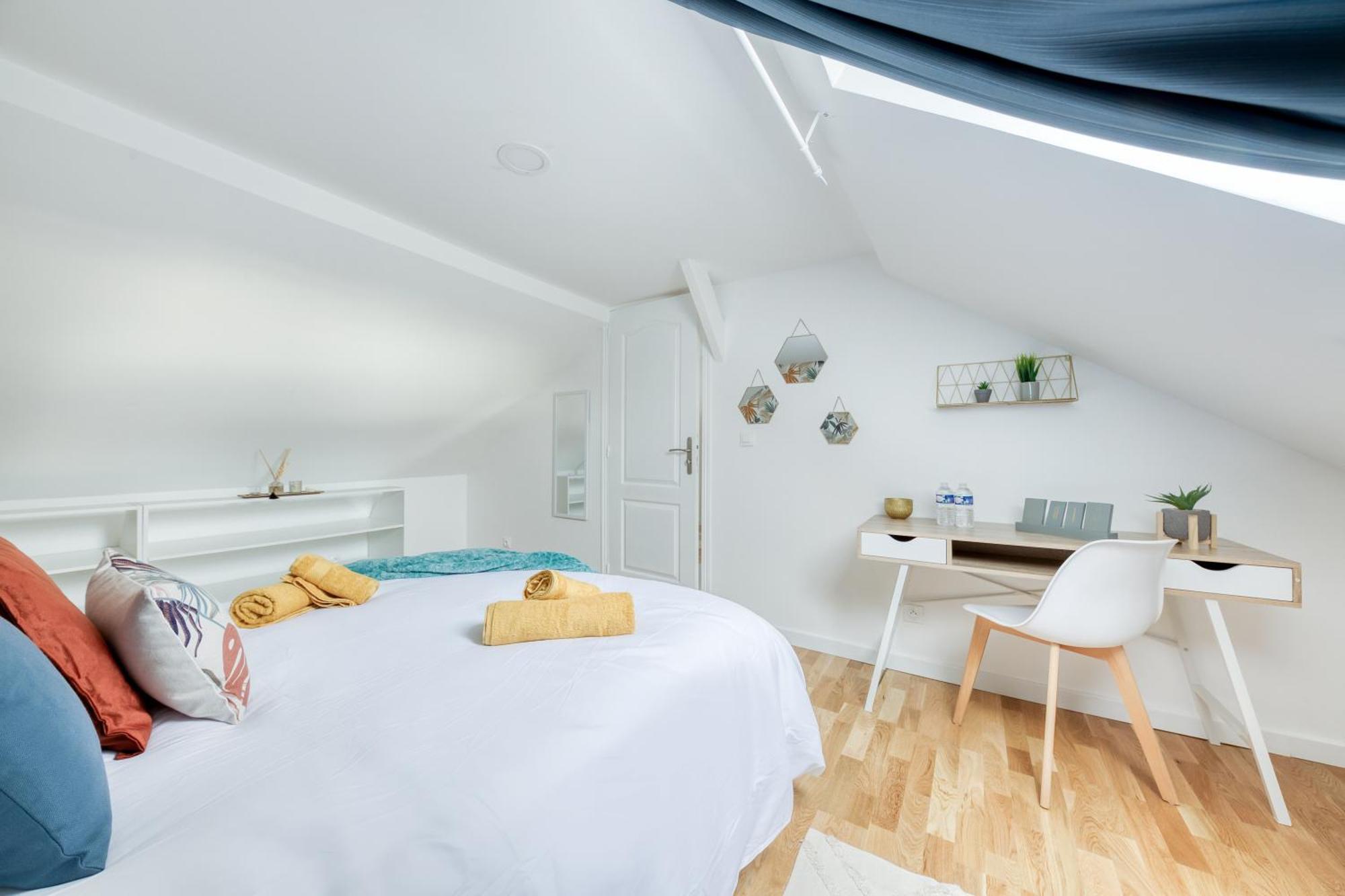 Maison 8 Personnes - Parking - Metro 7 Et Rer B A 6 Minutes La Courneuve Kültér fotó